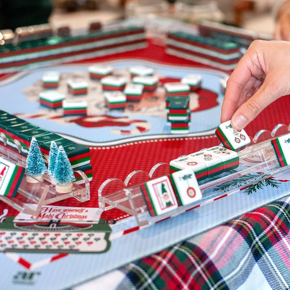 Santa's Mail Mahjong Mat, view 4